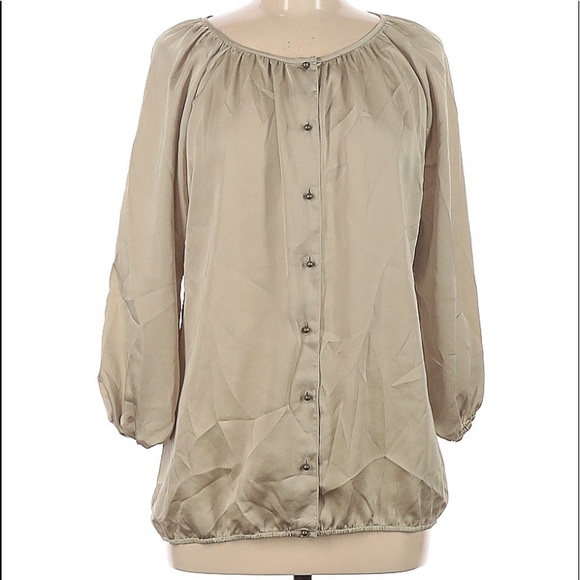 Chico's Tops - NWT Chico’s top size 1 or medium